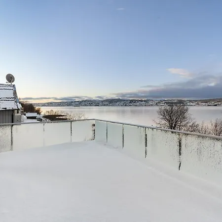 Oceanfront Penthouse Duplex Wamazing View!