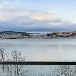 Oceanfront Penthouse Duplex Wamazing View! *